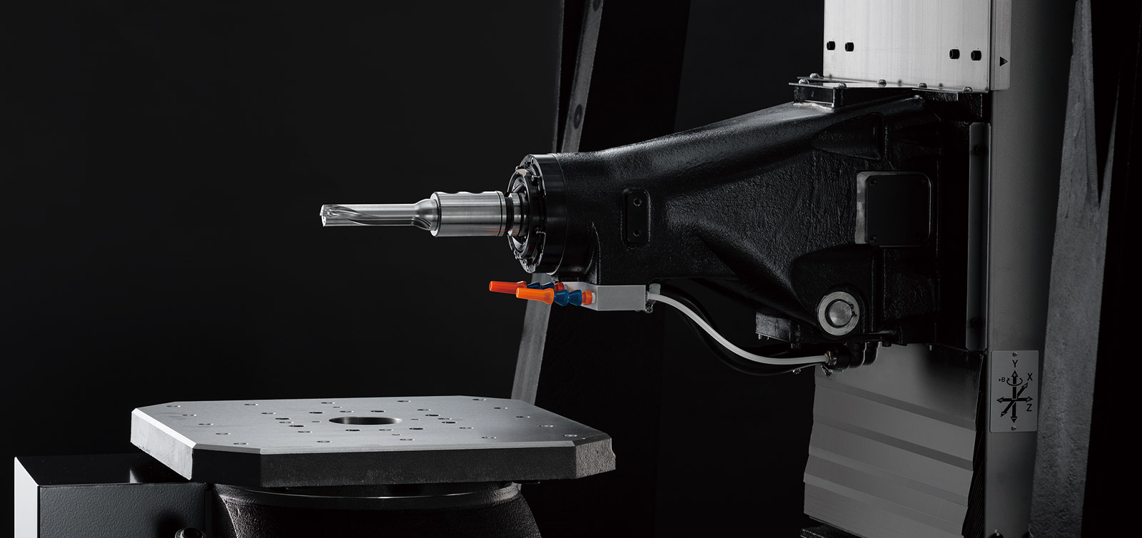 卧式加工中心的机械结构、优点和缺点