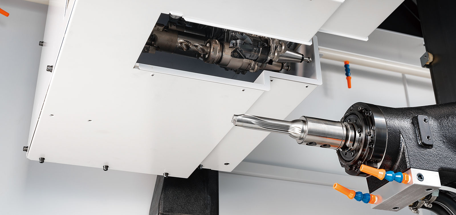 卧式加工中心的轴性能