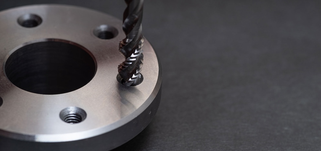 攻丝加工是什么？加工条件、类型及注意事项